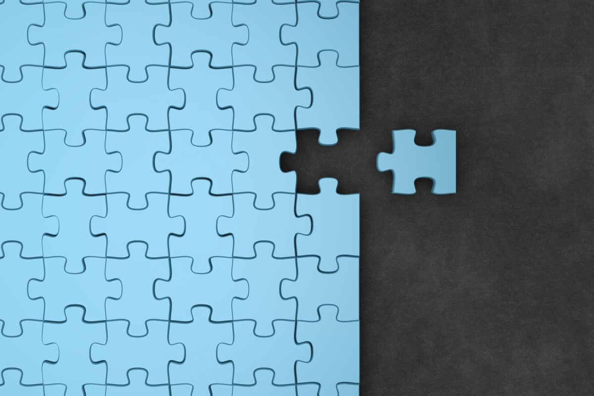 Jigsaw puzzle pieces as metaphor for why soft skills are important for leaders